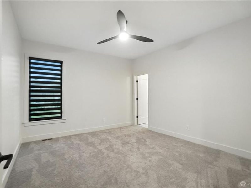 1943 Horseshoe Bend, Dayton, OH 45458 Photo 11