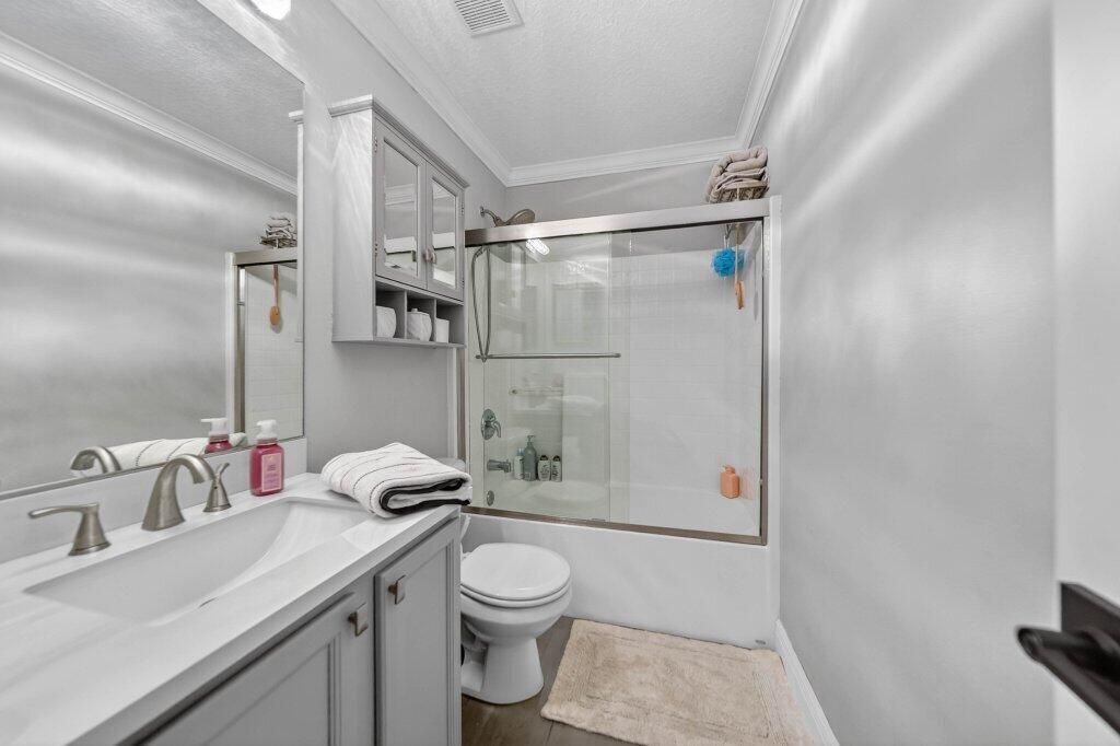 982 SW Kappa Avenue, Port Saint Lucie, FL 34953 Photo