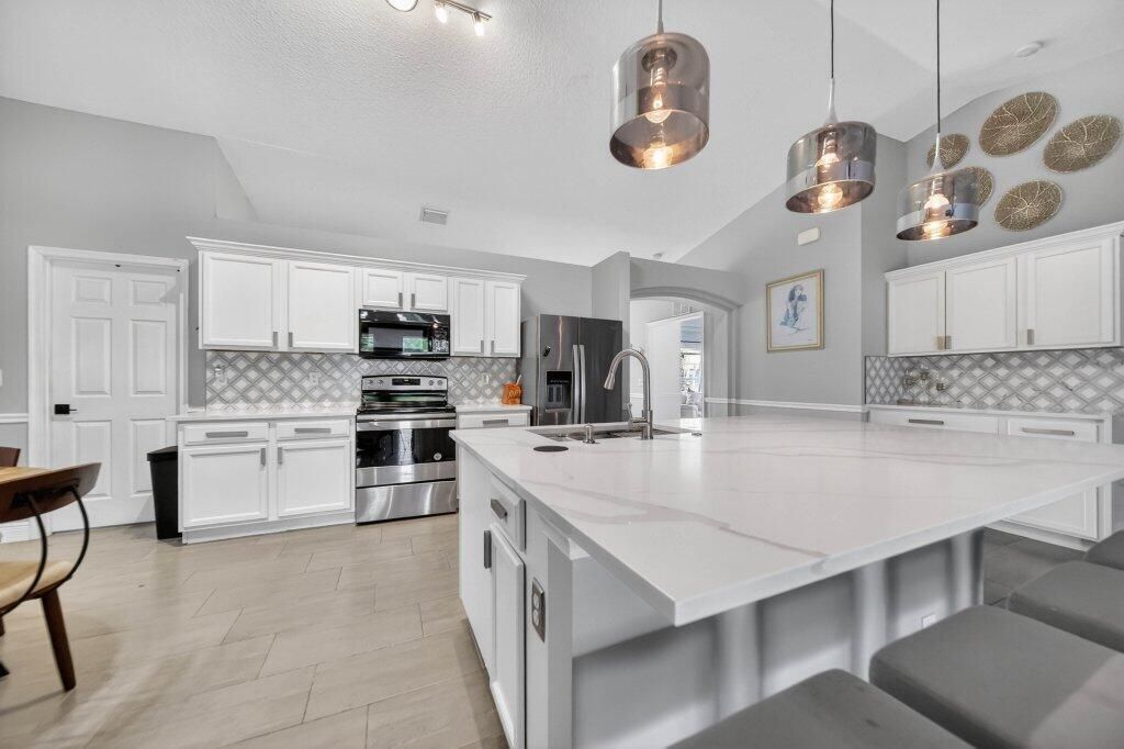 982 SW Kappa Avenue, Port Saint Lucie, FL 34953 Photo