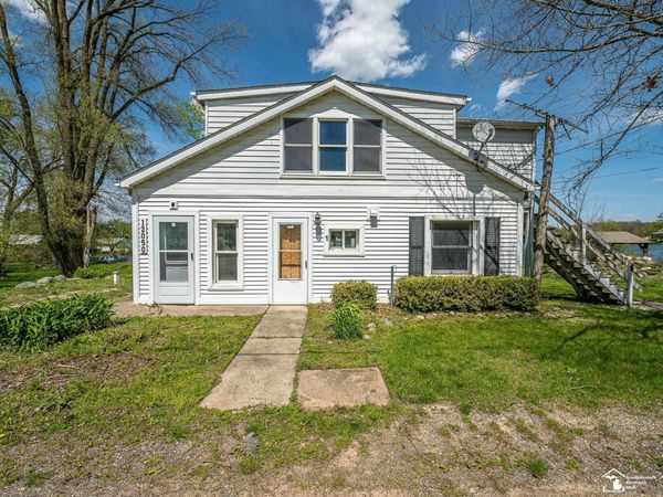 12050 Elmdale Drive, Manchester, MI 48158