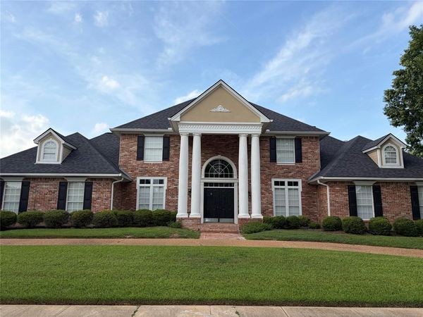 104 PRESTWICK Circle , Bossier City, LA 71111