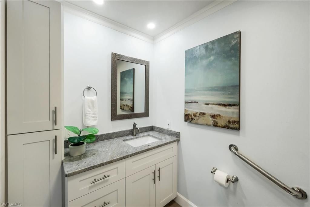 630 109th Ave N, Naples, FL 34108 Photo