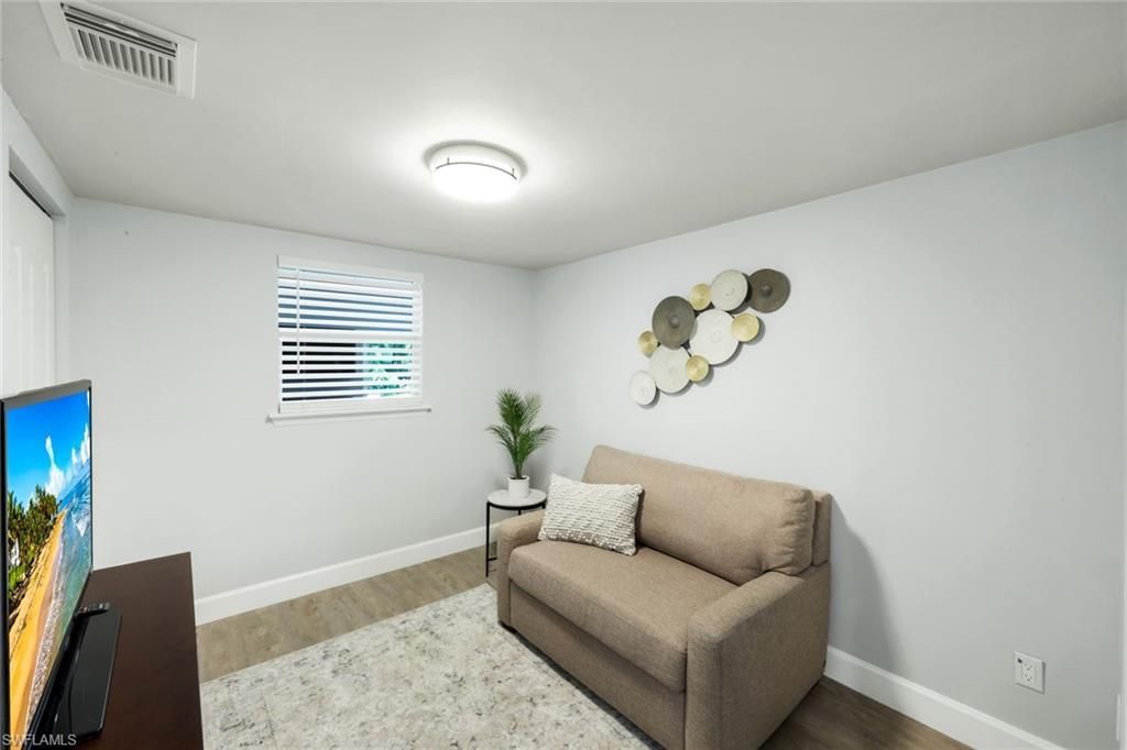 630 109th Ave N, Naples, FL 34108 Photo