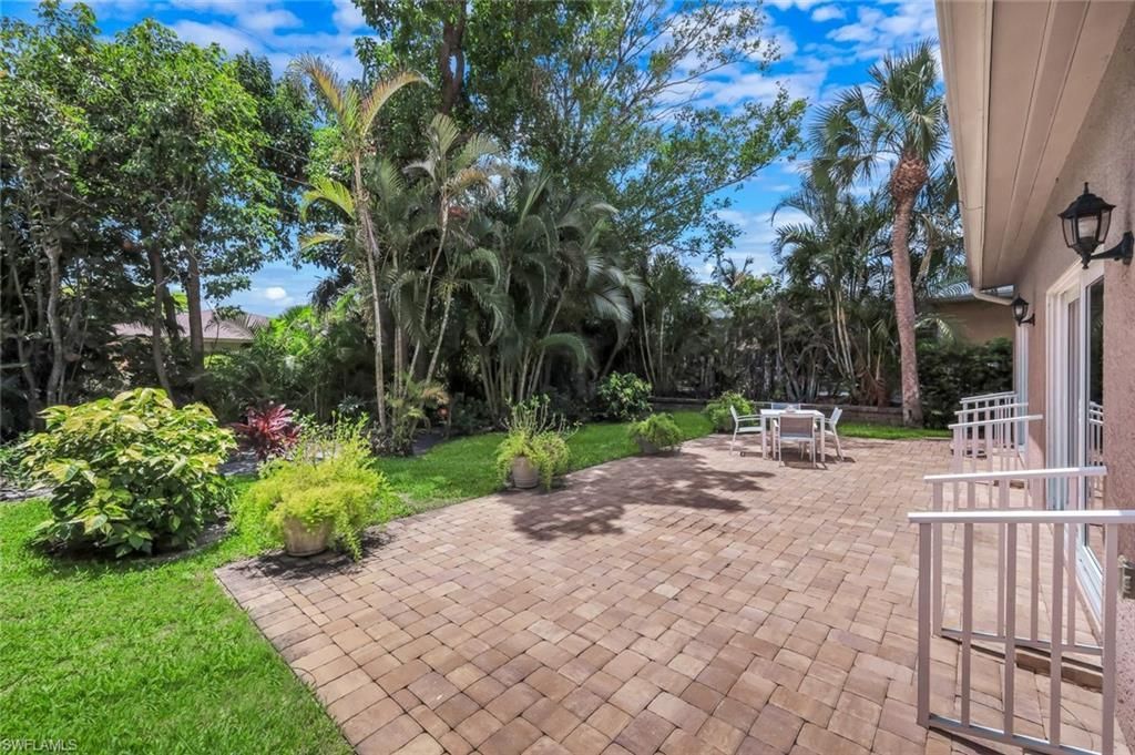 630 109th Ave N, Naples, FL 34108 Photo