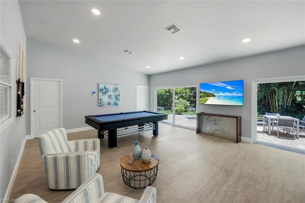 630 109th Ave N, Naples, FL 34108 Photo