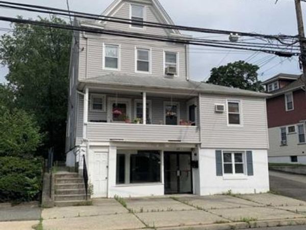 89 Lincoln Avenue, FAIR LAWN, NJ 07410