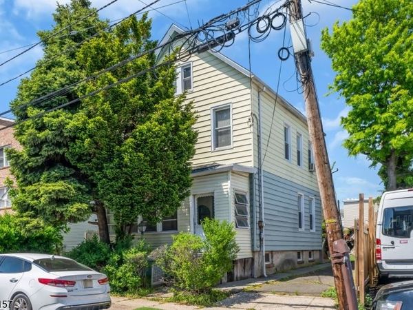 609 Montgomery St, Elizabeth, NJ 07202
