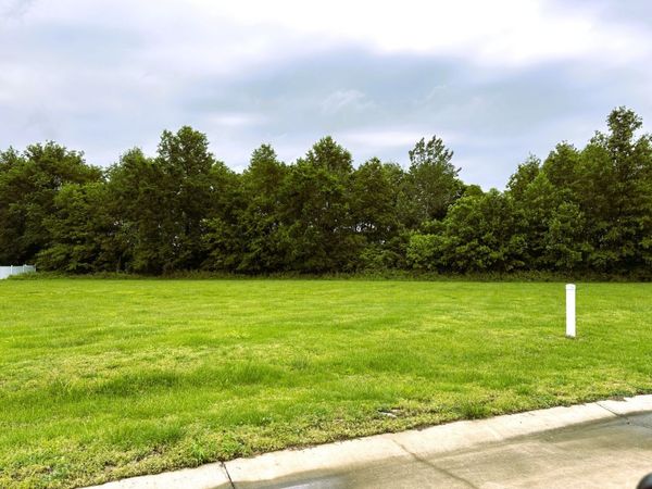 5 Coronado Drive, Centralia, IL 62801