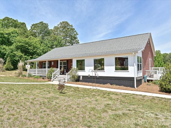 3556 Walling Drive , Unit 2, Newton, NC 28658