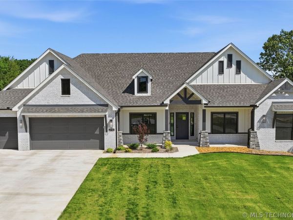 2722 Highlands Place , Sapulpa, OK 74066