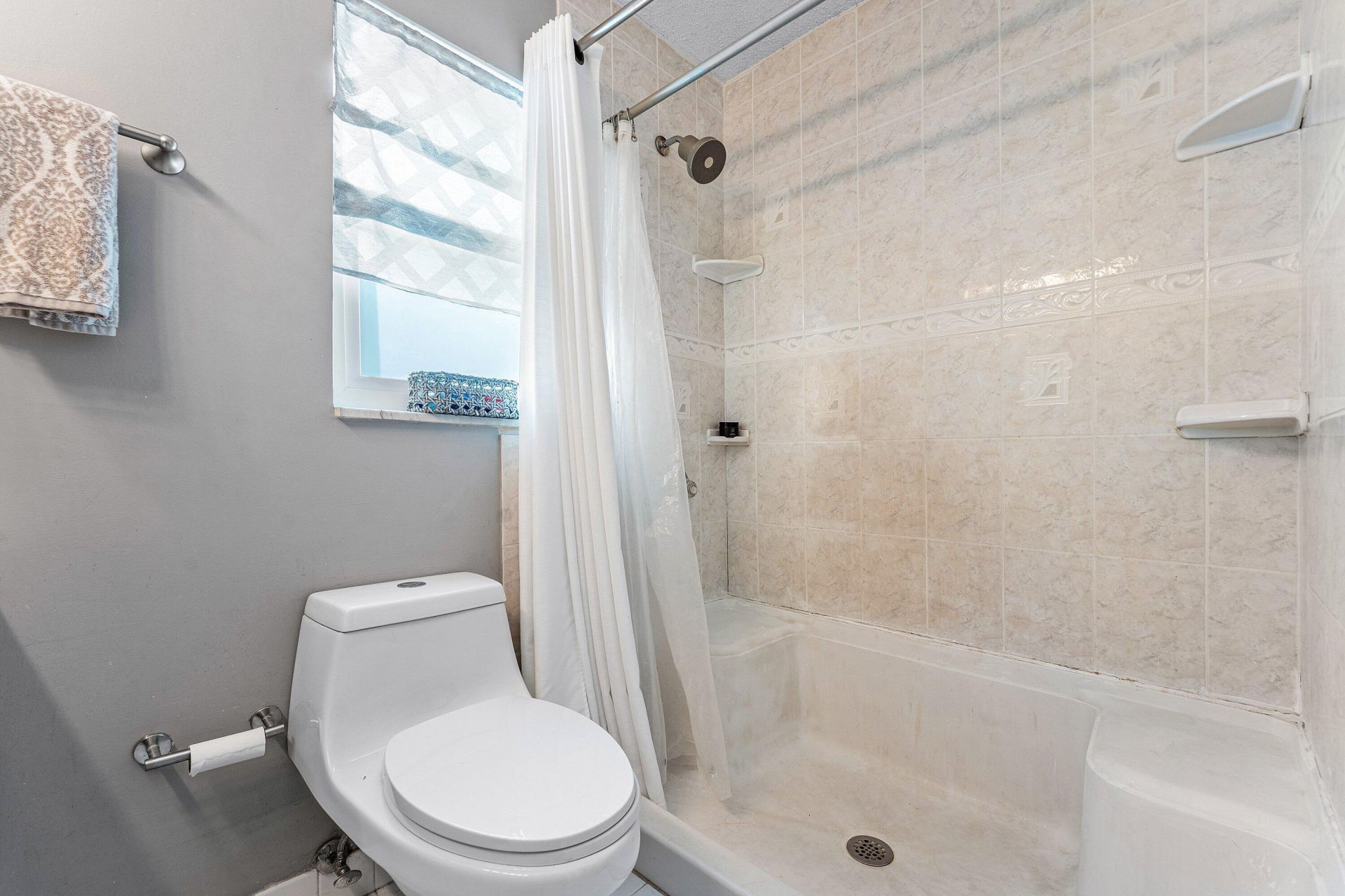 3760 NW 112th Terrace, Coral Springs, FL 33065 Photo