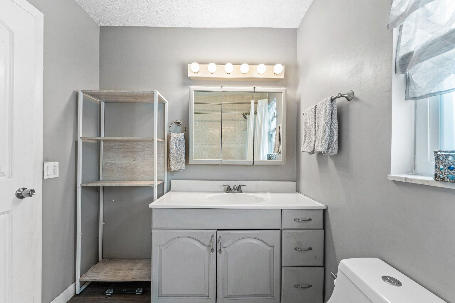 3760 NW 112th Terrace, Coral Springs, FL 33065 Photo