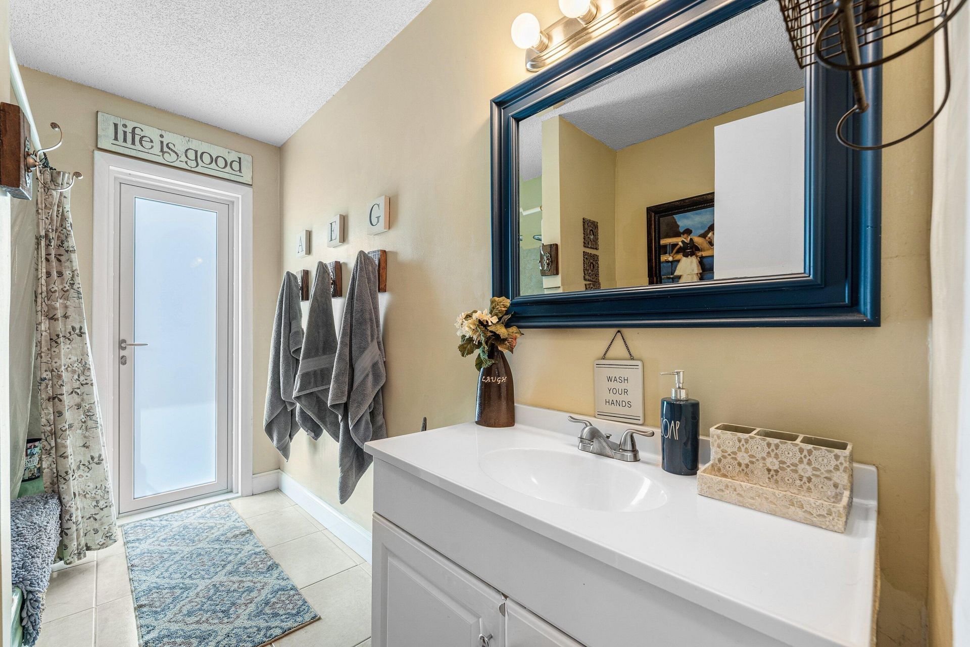 3760 NW 112th Terrace, Coral Springs, FL 33065 Photo