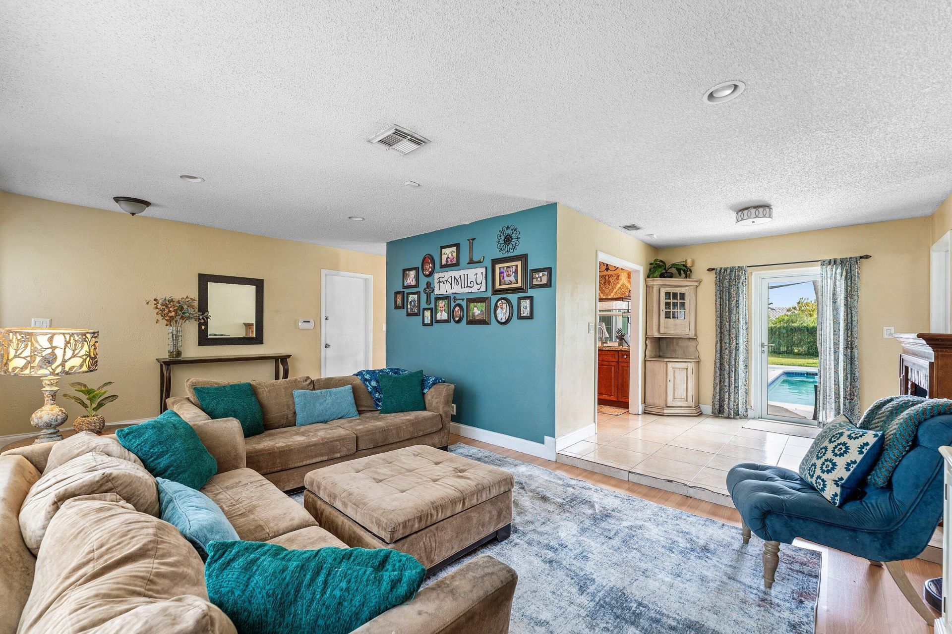 3760 NW 112th Terrace, Coral Springs, FL 33065 Photo