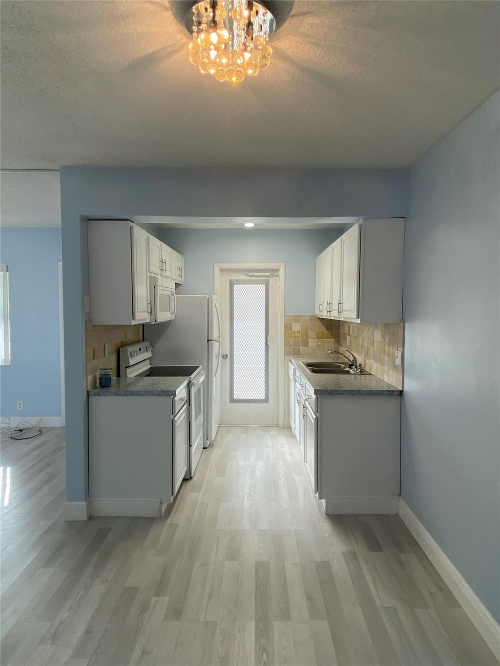 224 Hibiscus Avenue, Unit 260, Lauderdale by the Sea, FL 33308 Photo