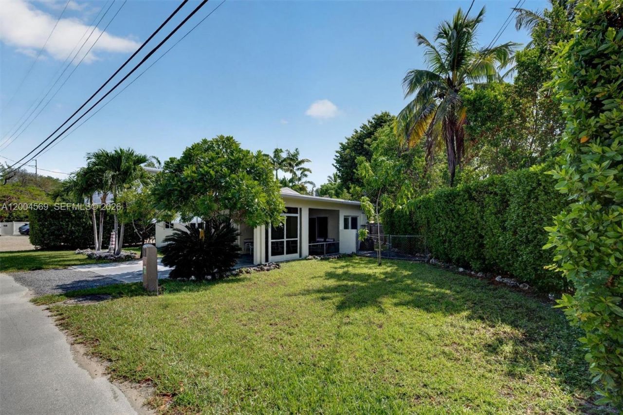 8 Ocean View Blvd , Key Largo, FL 33037 Photo