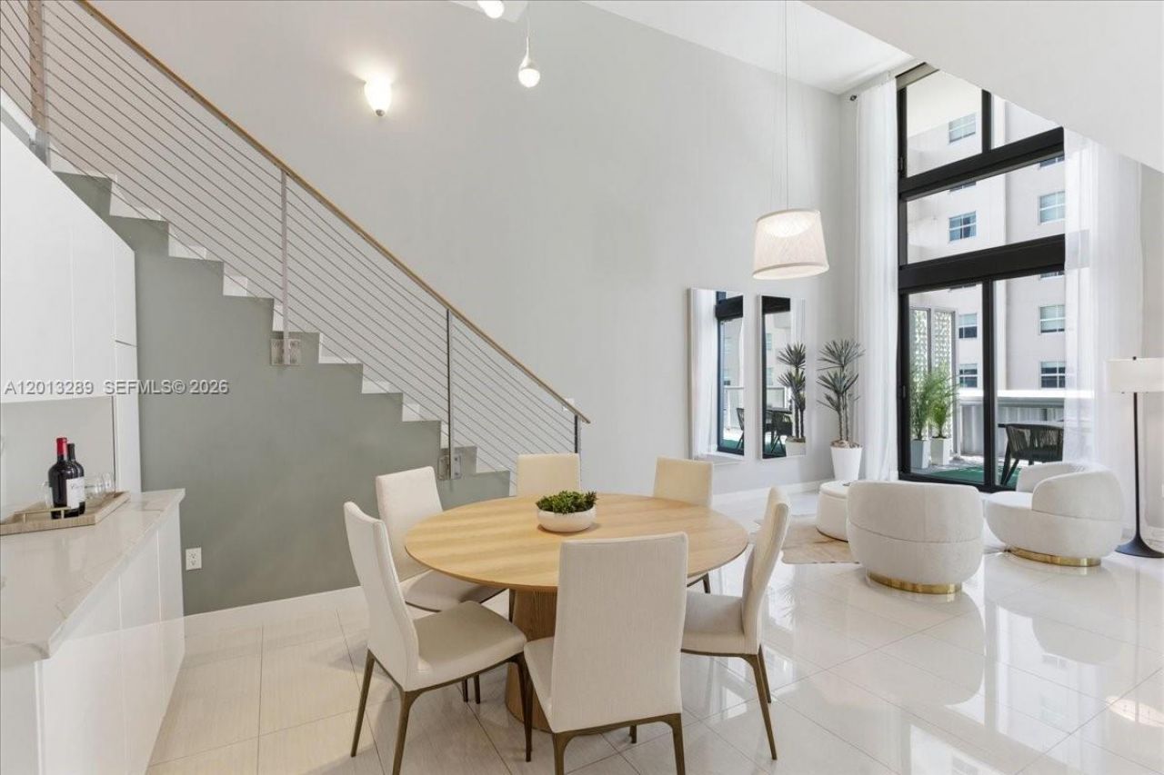 1111 SW 1st Ave, Unit Townhome 2, Miami, FL 33130 Photo