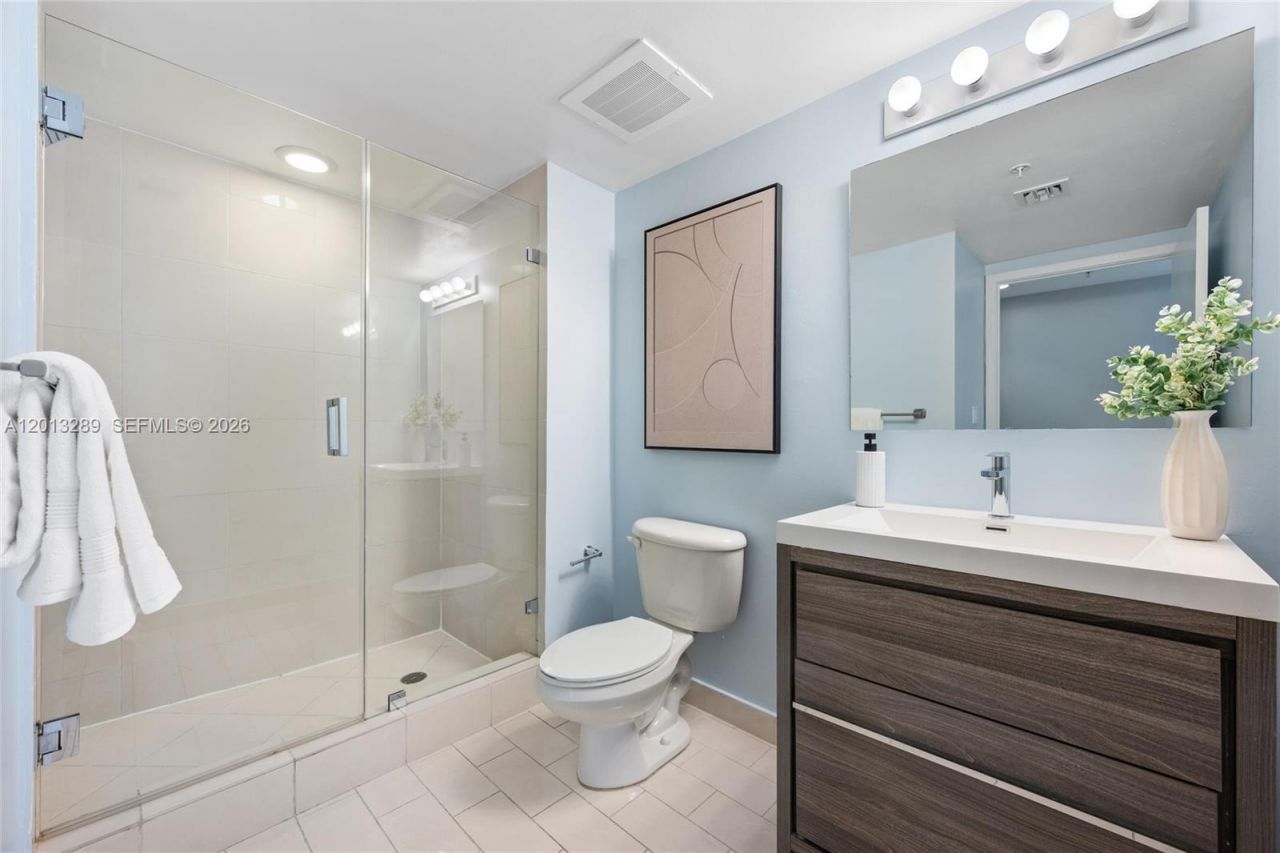 1111 SW 1st Ave, Unit Townhome 2, Miami, FL 33130 Photo