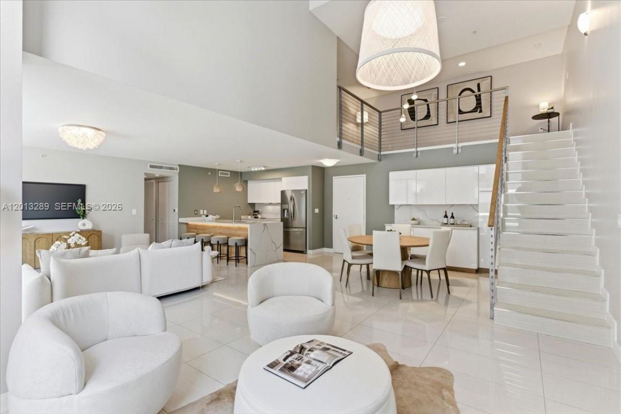 1111 SW 1st Ave, Unit 721N-Bi Le, Miami, FL 33130 Photo