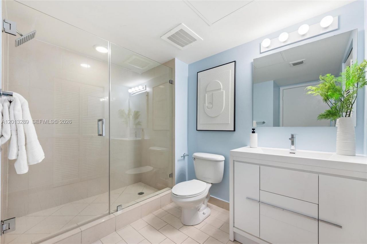 1111 SW 1st Ave, Unit Townhome 2, Miami, FL 33130 Photo