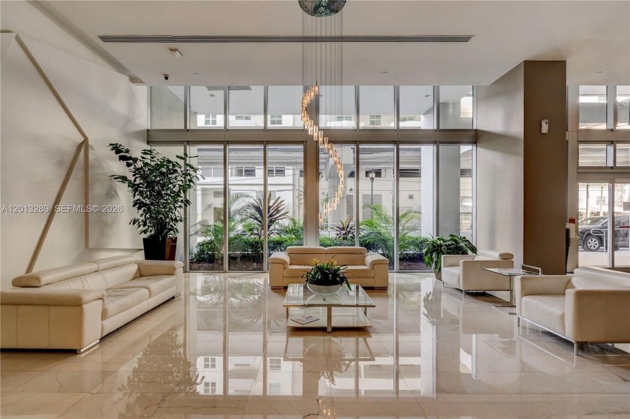 1111 SW 1st Ave, Unit Townhome 2, Miami, FL 33130 Photo