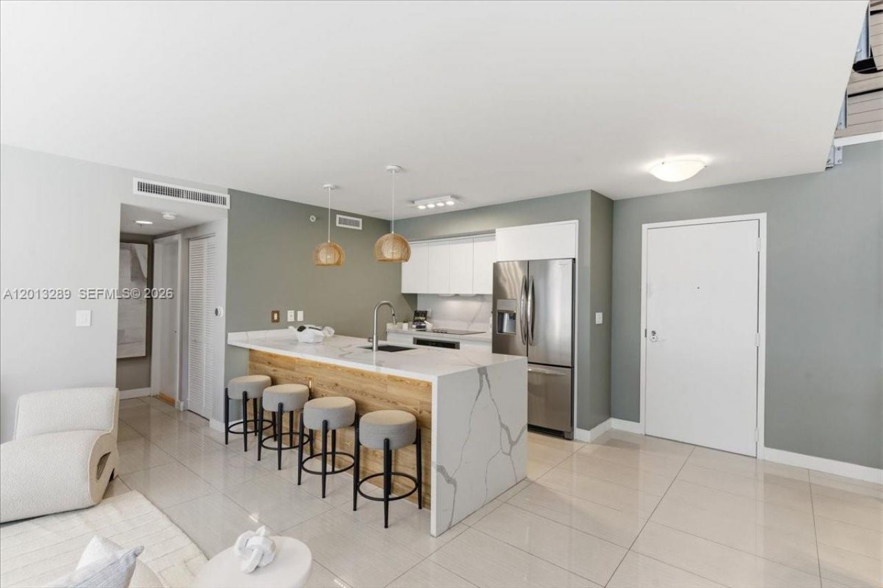 1111 SW 1st Ave, Unit Townhome 2, Miami, FL 33130 Photo