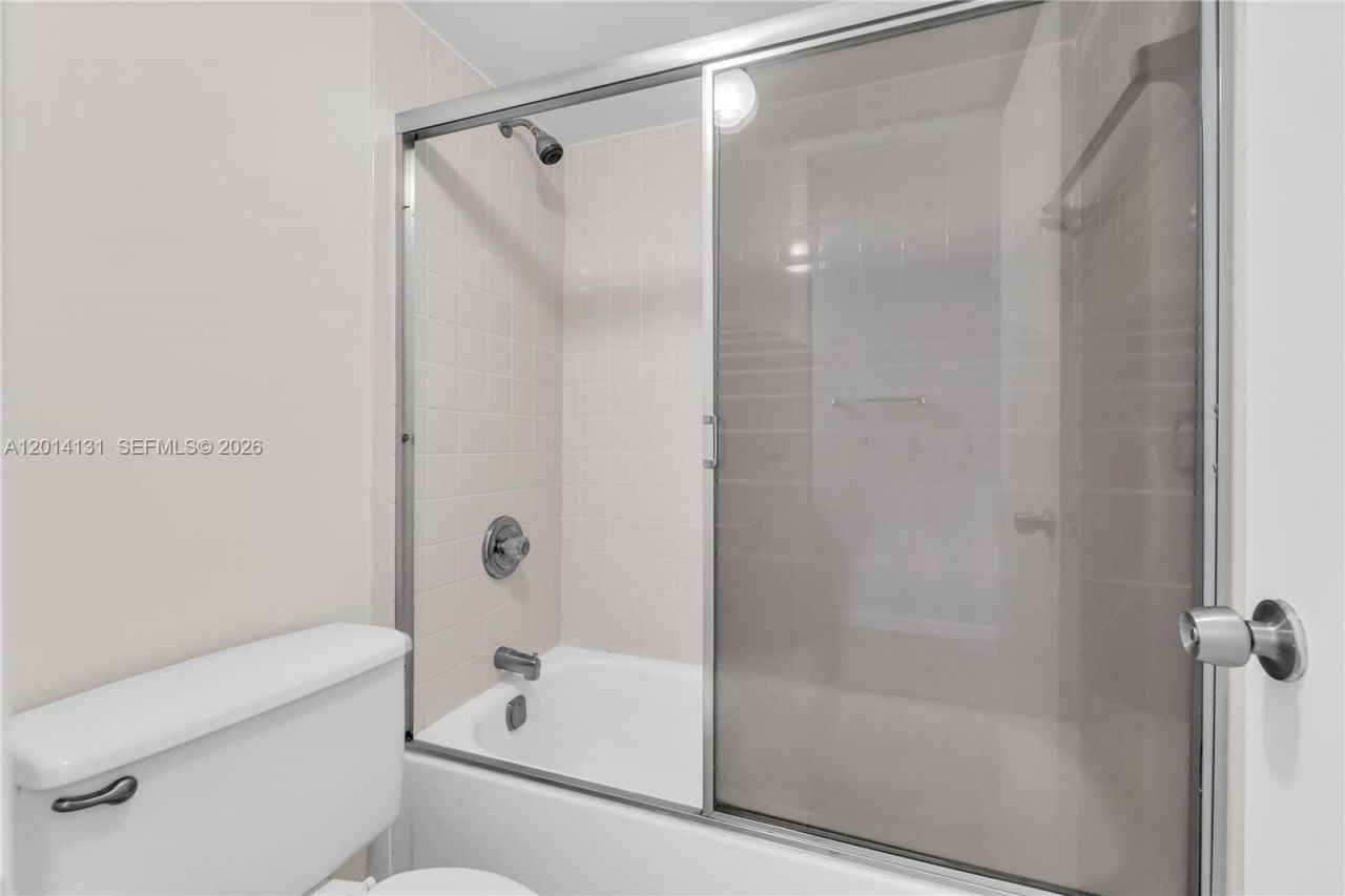 8002 SW 149th Ave , Unit B411, Miami, FL 33193 Photo