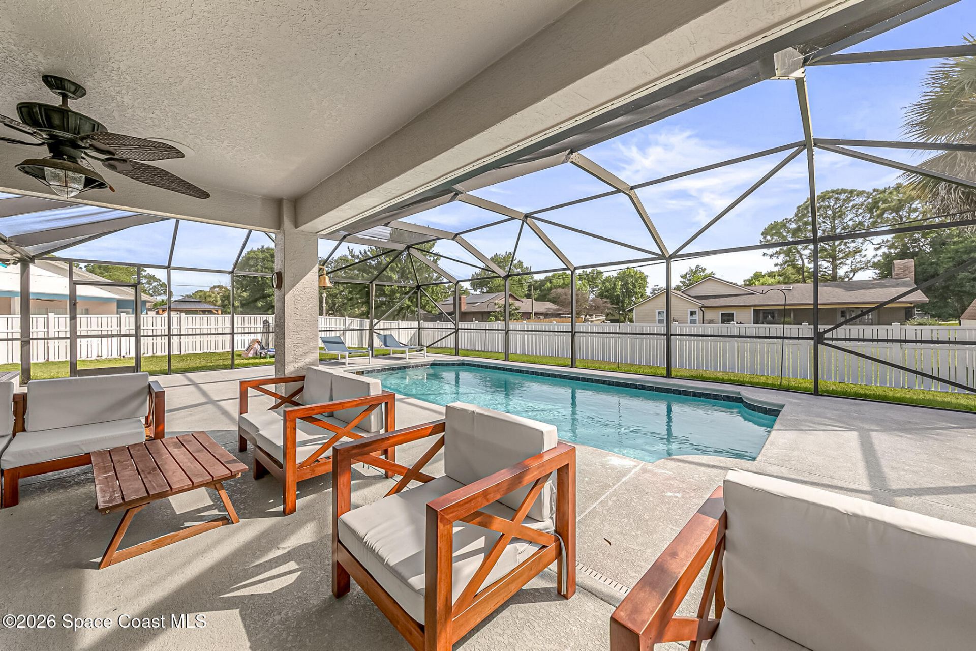 210 Pelican Drive Ne, Palm Bay, FL 32907 Photo