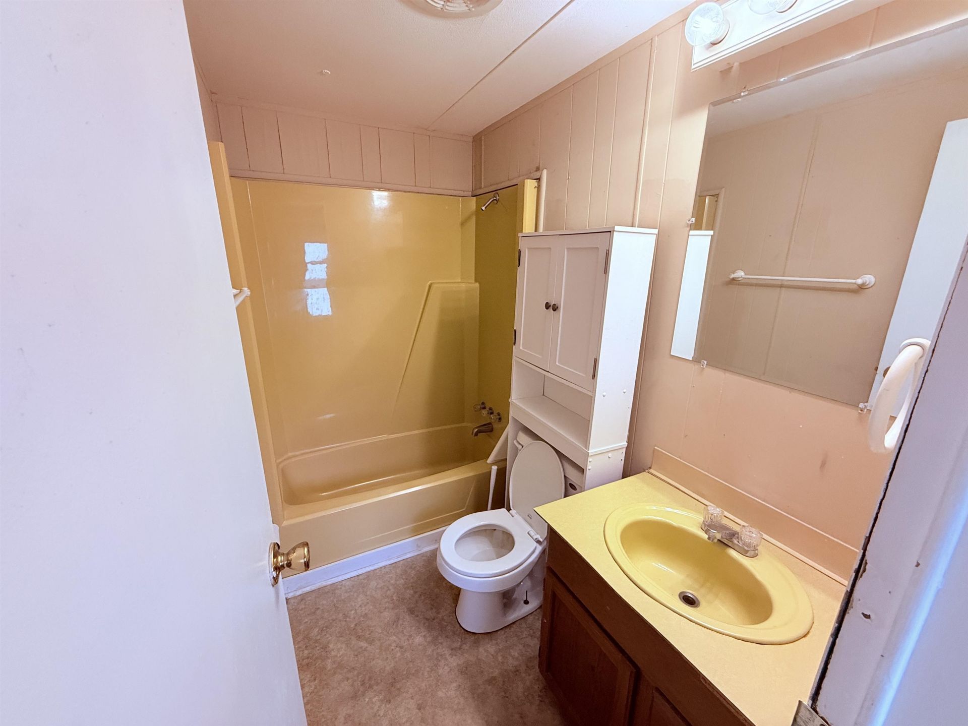 1975 Jacana Dr. Photo 17