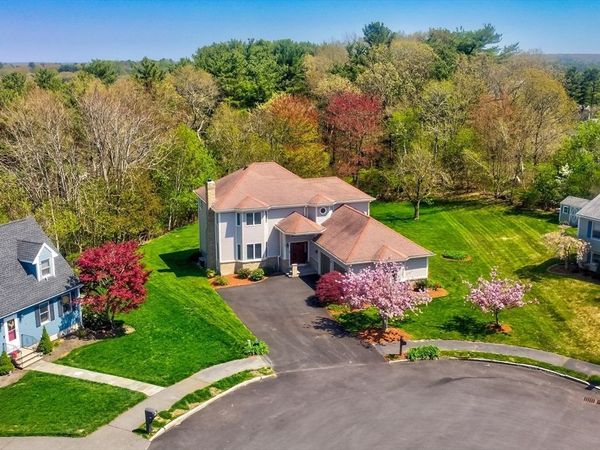 43 Hampshire Road, Peabody, MA 01960