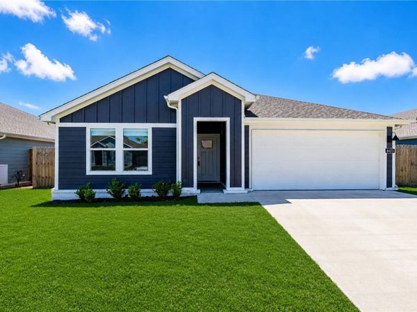 4423 W Canyon Run Drive, Fayetteville, AR 72704