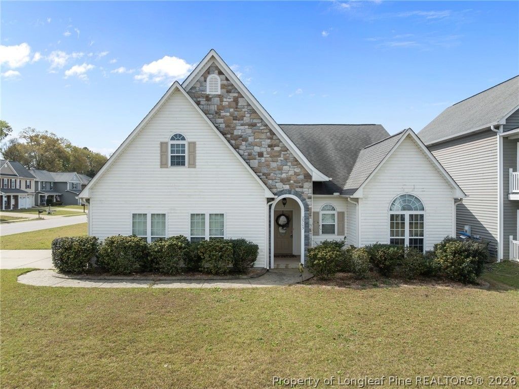 2903 Sea Water Court, Fayetteville, NC 28306 Main Photo