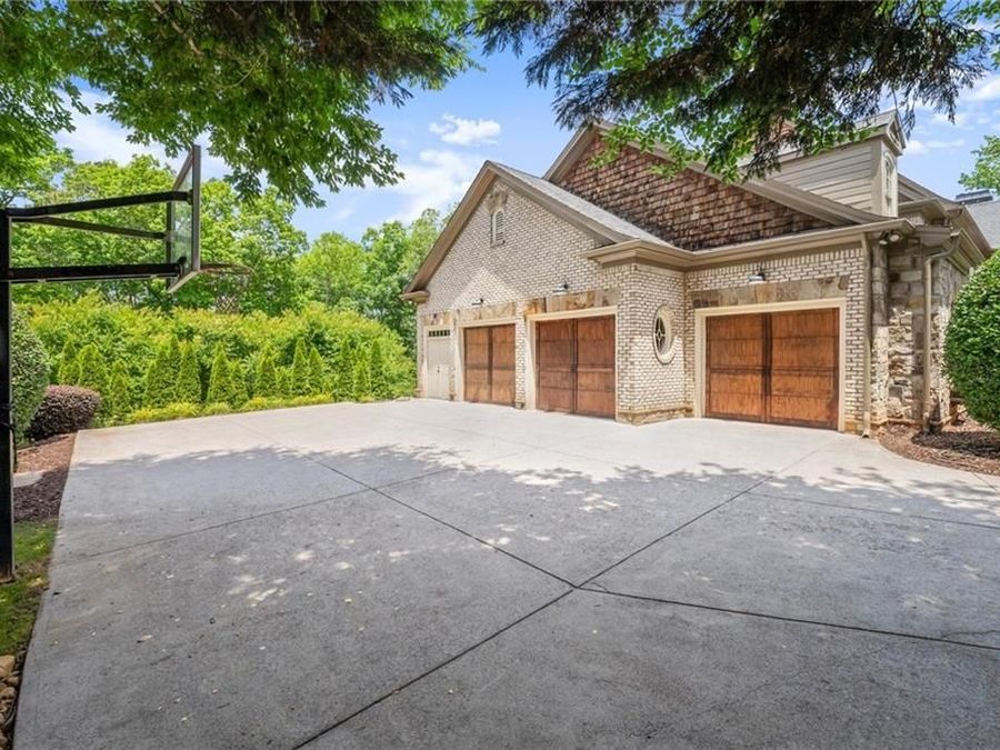 Property Image 110