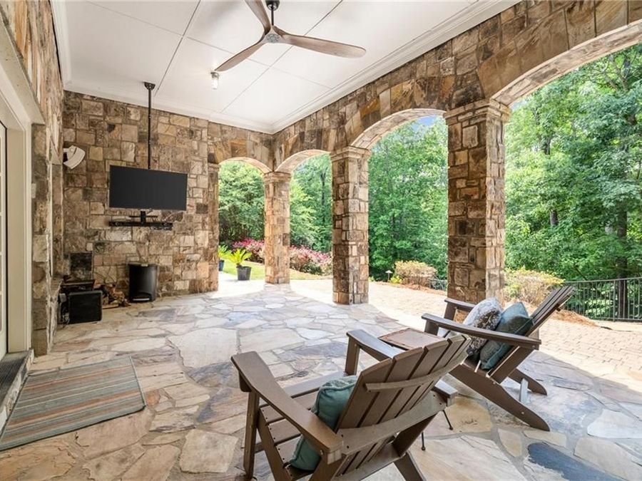 Property Image 111
