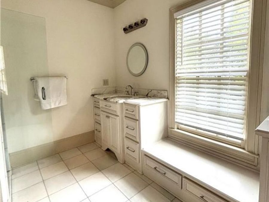 Property Image 78