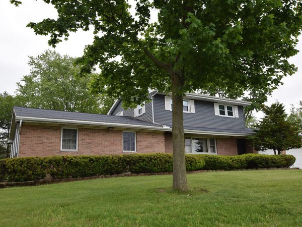 1121 Edinger Road, Urbana, OH 43078