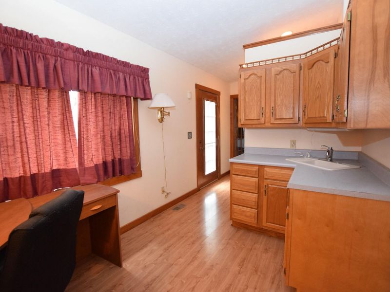 1121 Edinger Road, Urbana, OH 43078 Photo 18