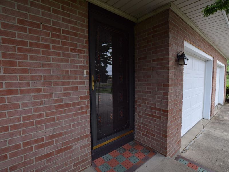 1121 Edinger Road, Urbana, OH 43078 Photo 2