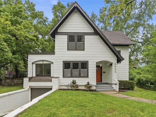 4932 Troostwood Road, Kansas City, MO 64110