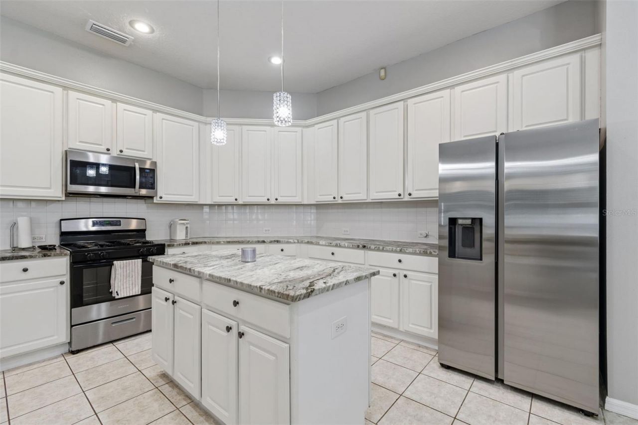 10243 Shadow Branch Drive, Tampa, FL 33647 Photo