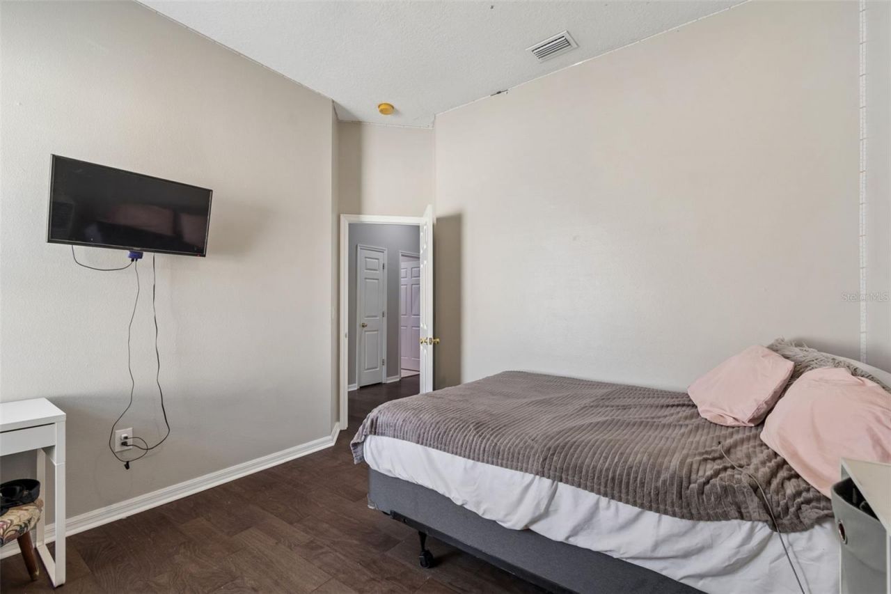 10243 Shadow Branch Drive, Tampa, FL 33647 Photo