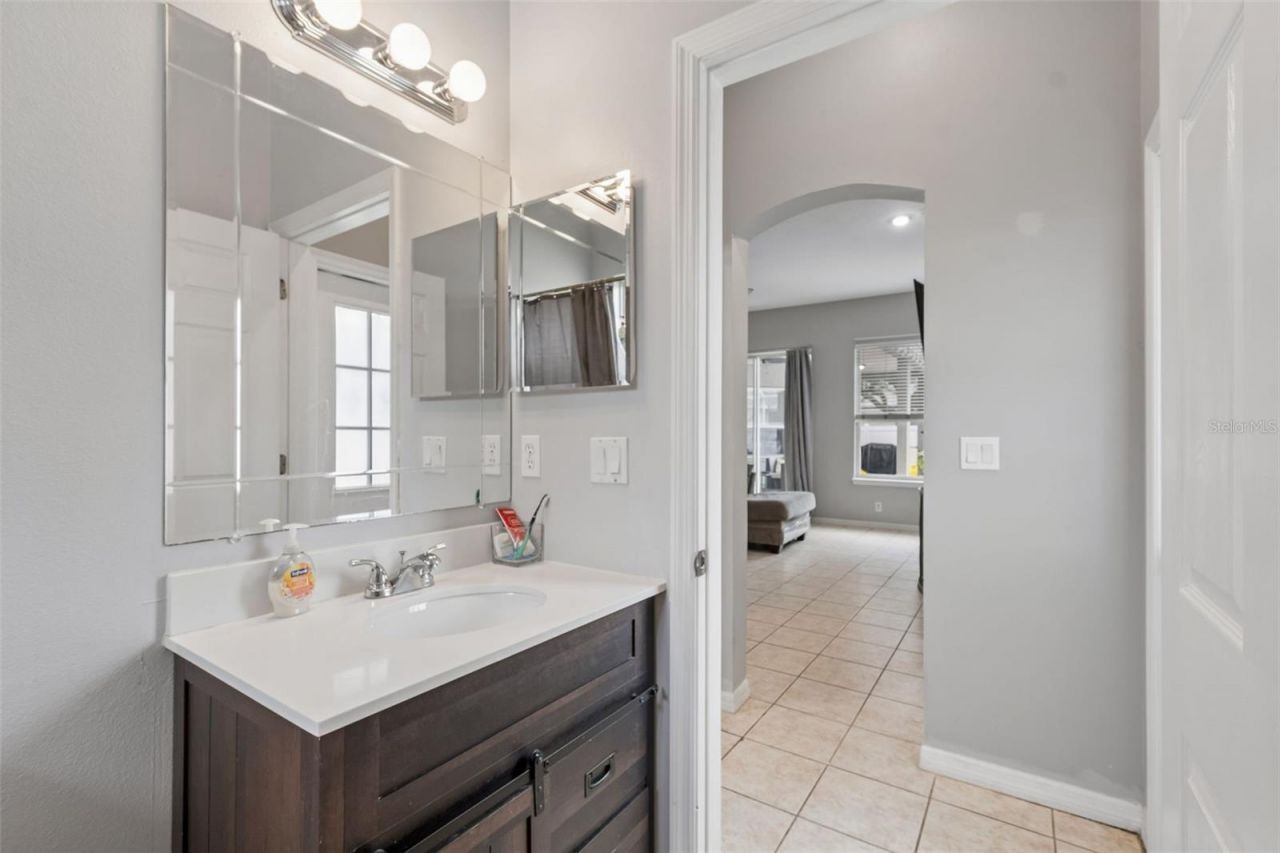 10243 Shadow Branch Drive, Tampa, FL 33647 Photo