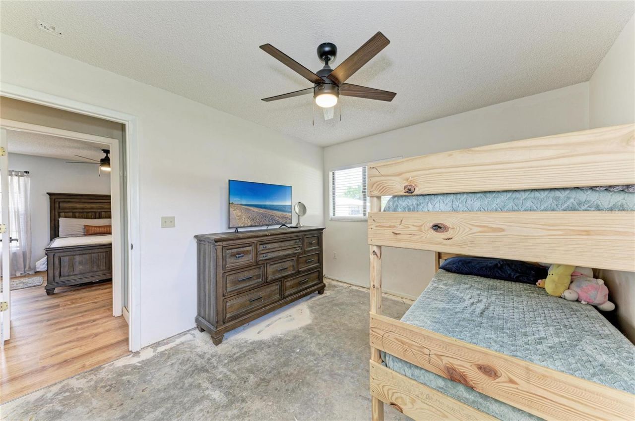 4505 30th Street Circle E, Bradenton, FL 34203 Photo
