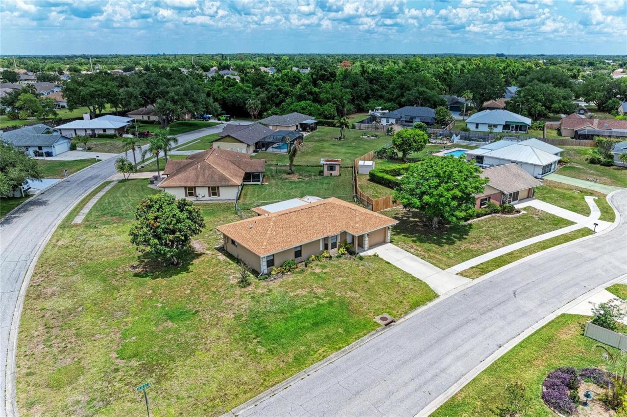 4505 30th Street Circle E, Bradenton, FL 34203 Photo