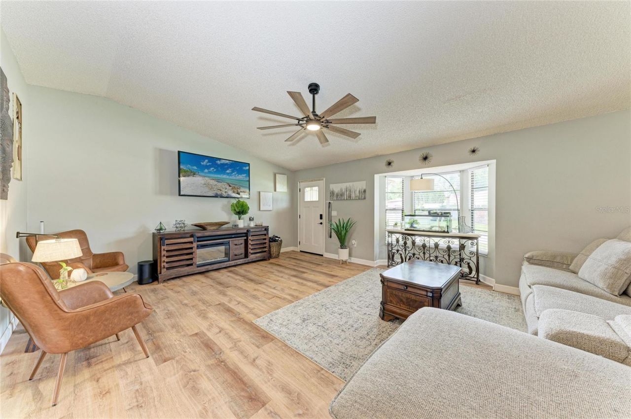 4505 30th Street Circle E, Bradenton, FL 34203 Photo