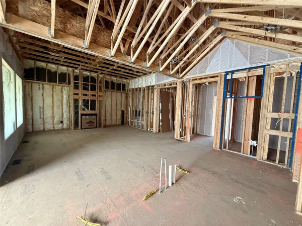 5314 172nd Street, Urbandale, IA 50323