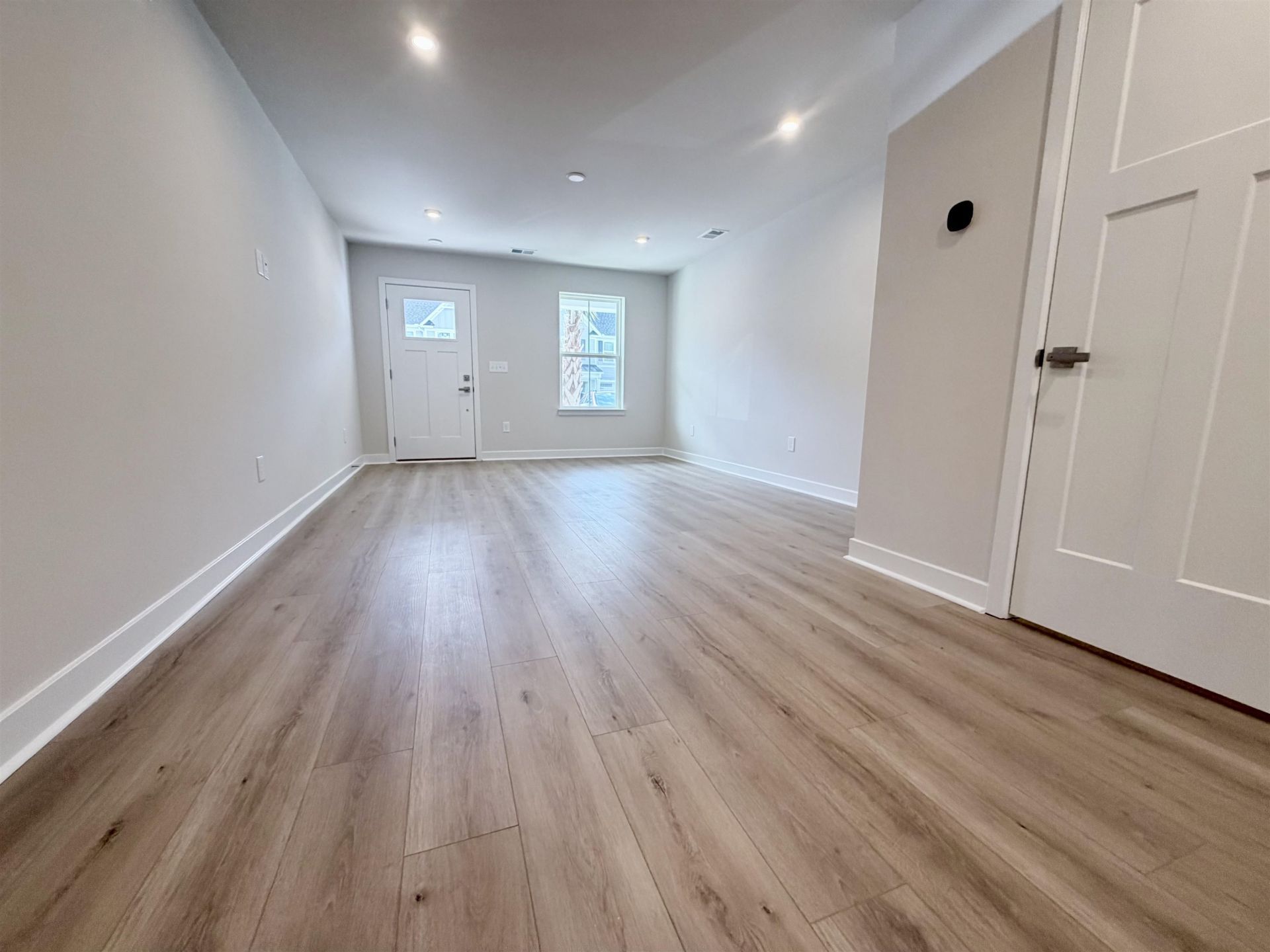2316 Elowen Ln.  Photo 8