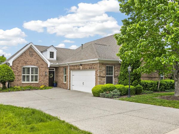 198 Cobbler Cir, Hendersonville, TN 37075
