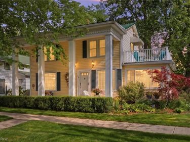 127 E Main Street, New London, OH 44851
