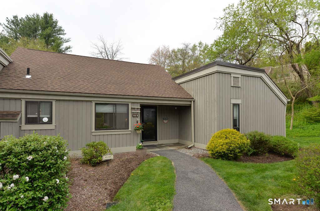 648 Heritage, Unit B, Southbury, CT 06488 Main Photo